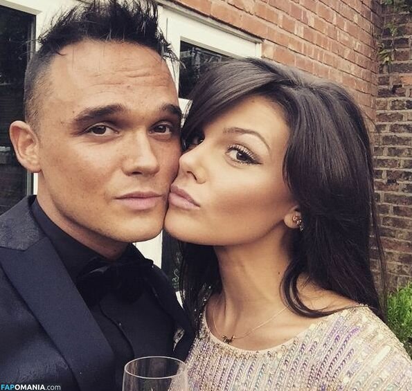 Faye Brookes Nud Fotografie scursă #14