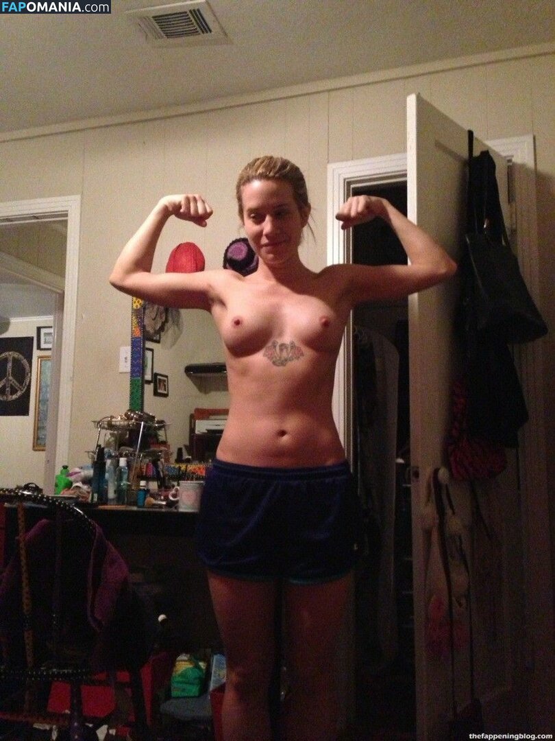 Hale Baskin Nud Fotografie scursă #2