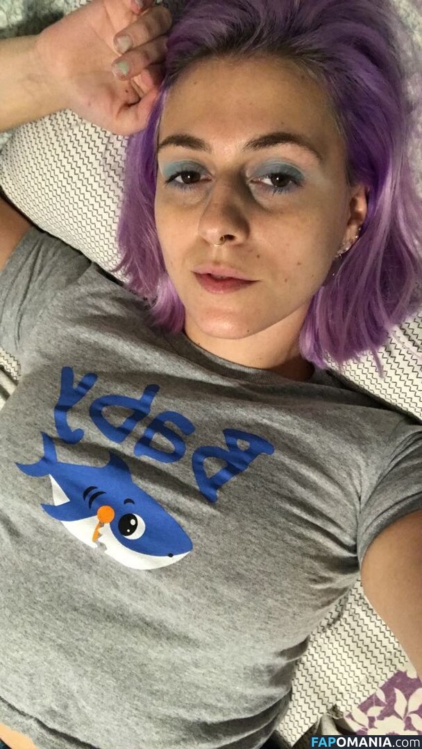 Hannah Schewel Nud Fotografie scursă #3