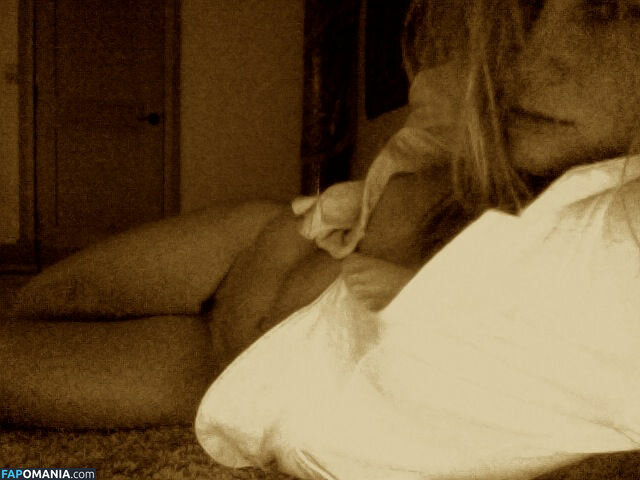 Hannah Teter Nud Fotografie scursă #15