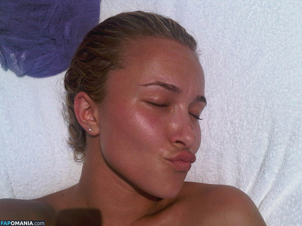 Hayden Panettiere Nud Fotografie scursă #15