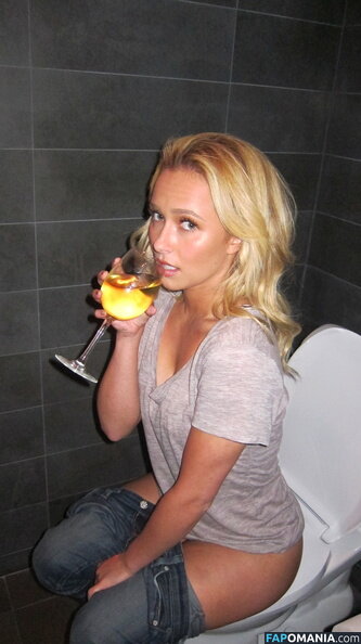 Hayden Panettiere Nud Fotografie scursă #43