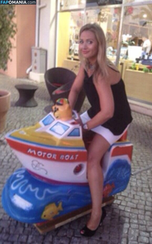 Hayley McQueen Nud Fotografie scursă #23
