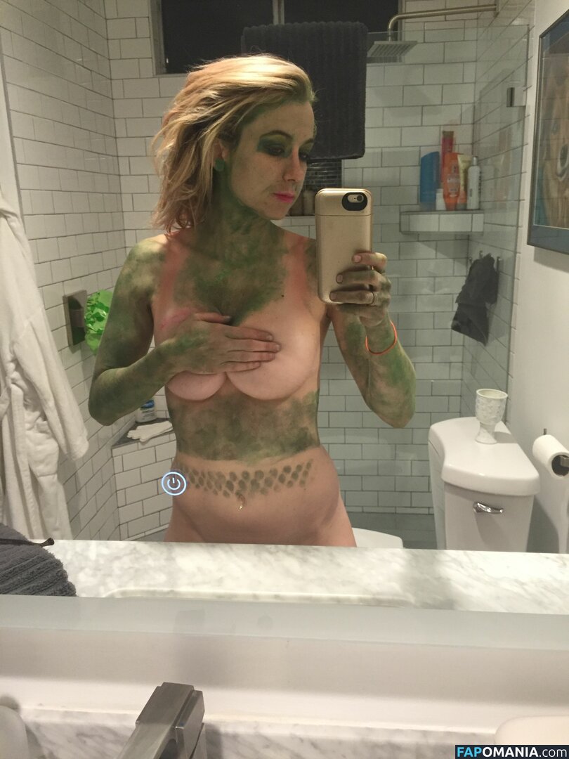 Iliza Shlesinger Nud Fotografie scursă #16