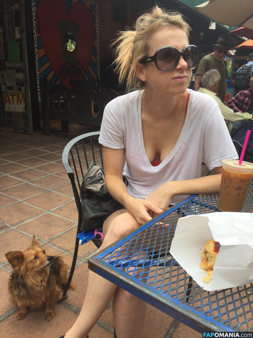 Iliza Shlesinger Nud Fotografie scursă #124