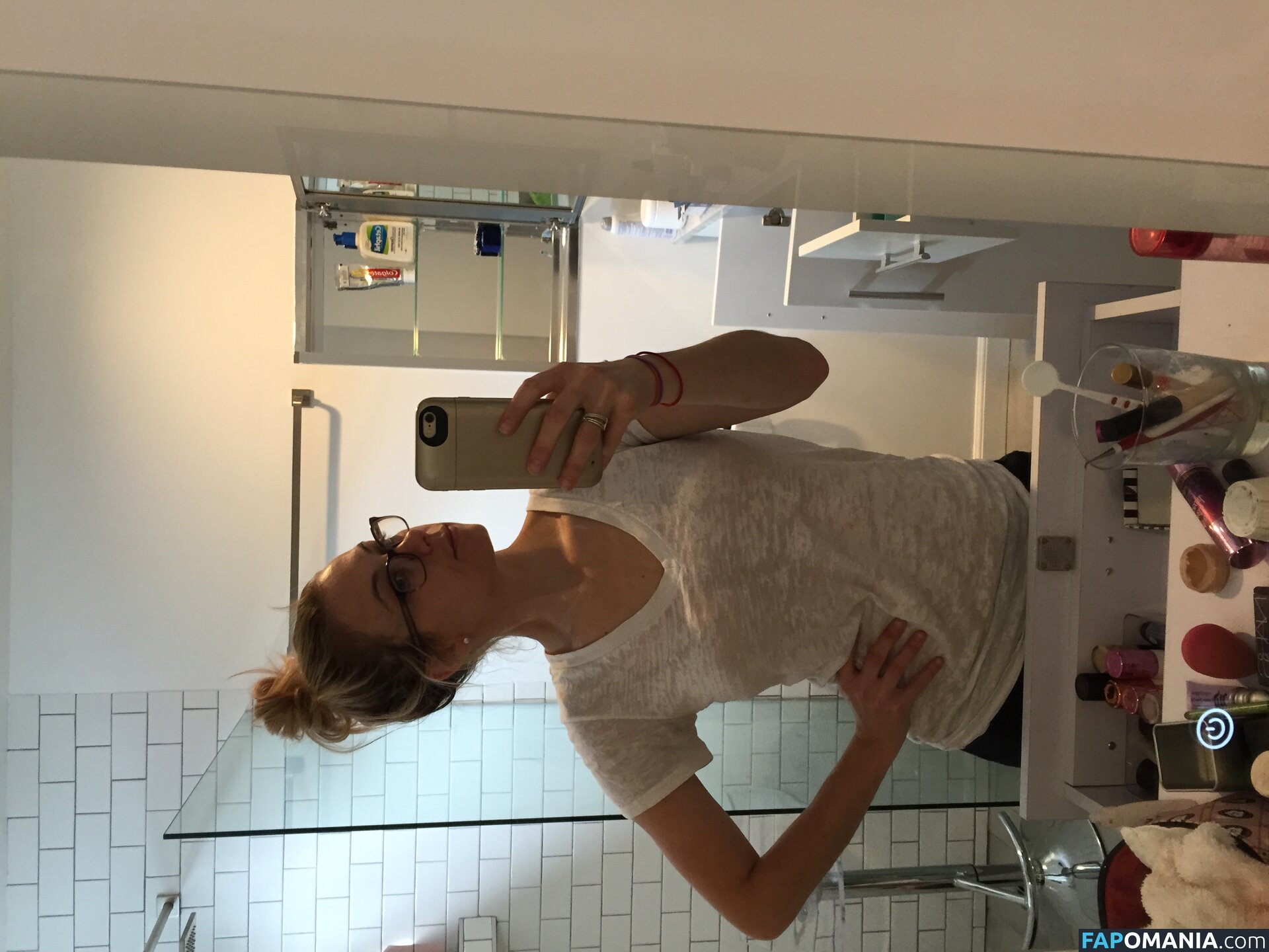 Iliza Shlesinger Nud Fotografie scursă #198