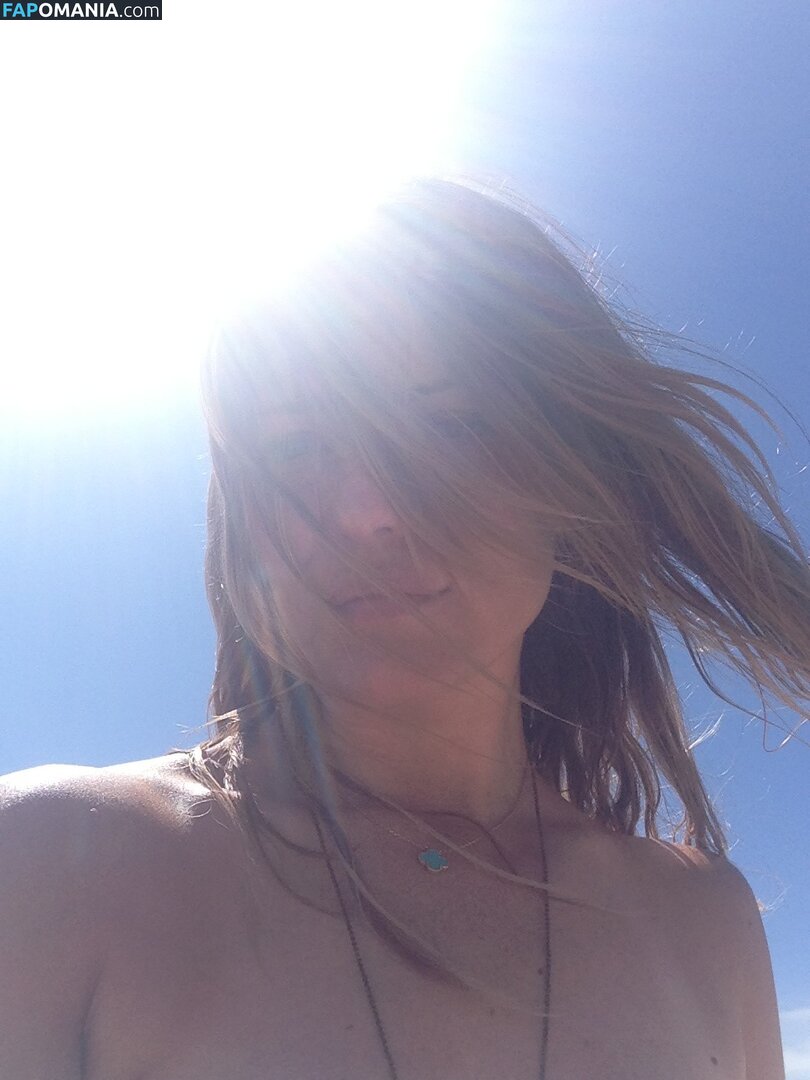 Ivana Milicevic Nud Fotografie scursă #2