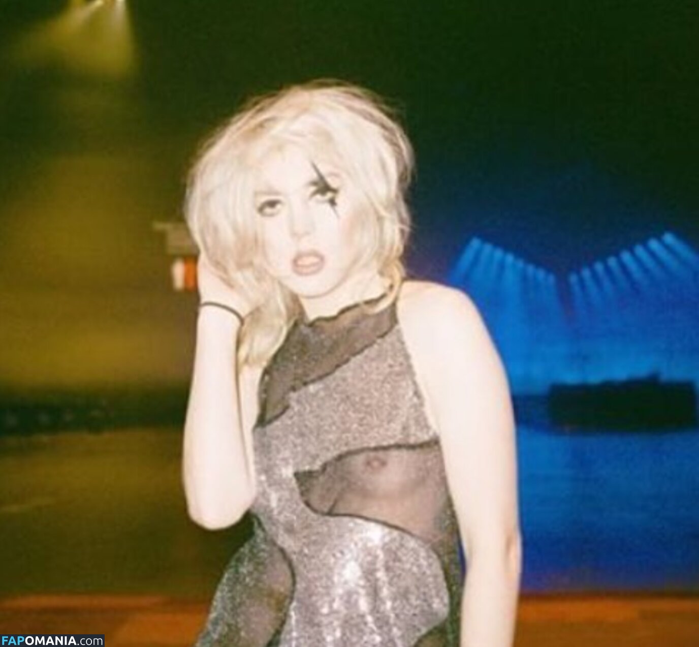 Izzy Phillips Nud Fotografie scursă #3