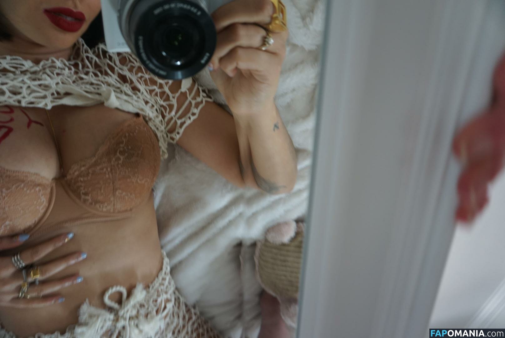 Jackie Cruz Nud Fotografie scursă #6