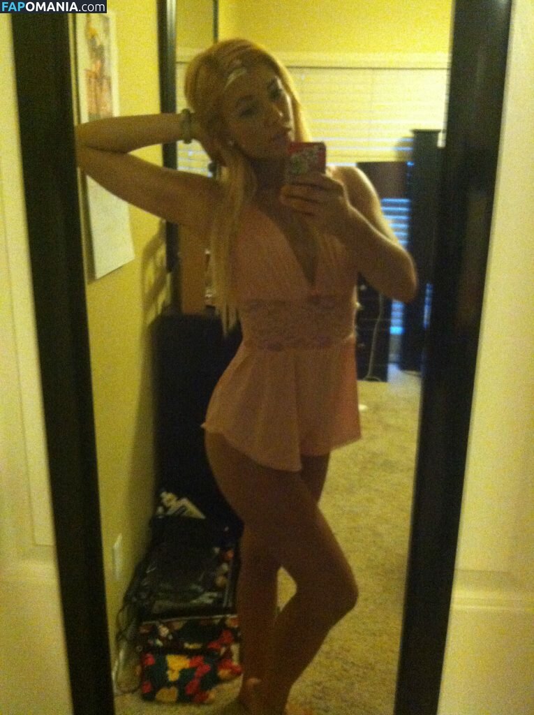 Jacqueline Dunford Nud Fotografie scursă #7