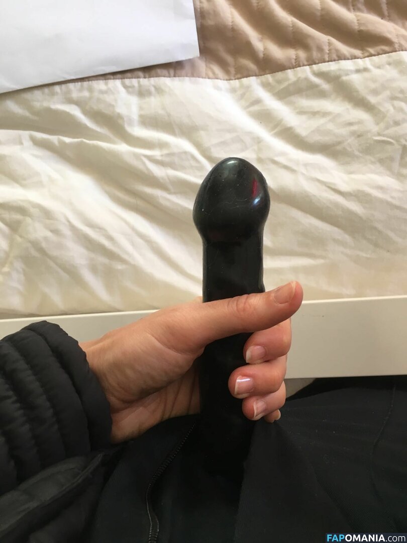 Jade Nimmo Nud Fotografie scursă #178