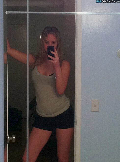 Jennifer Lawrence Nud Fotografie scursă #1