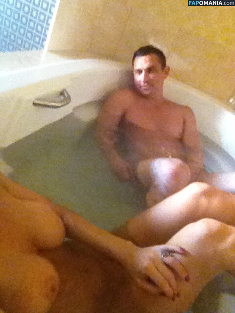 Jenny McCarthy Nud Fotografie scursă #39