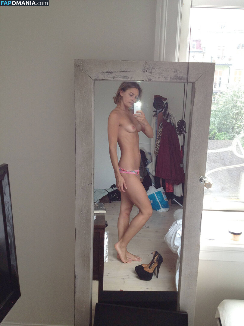 Jenny Skavlan Nud Fotografie scursă #1