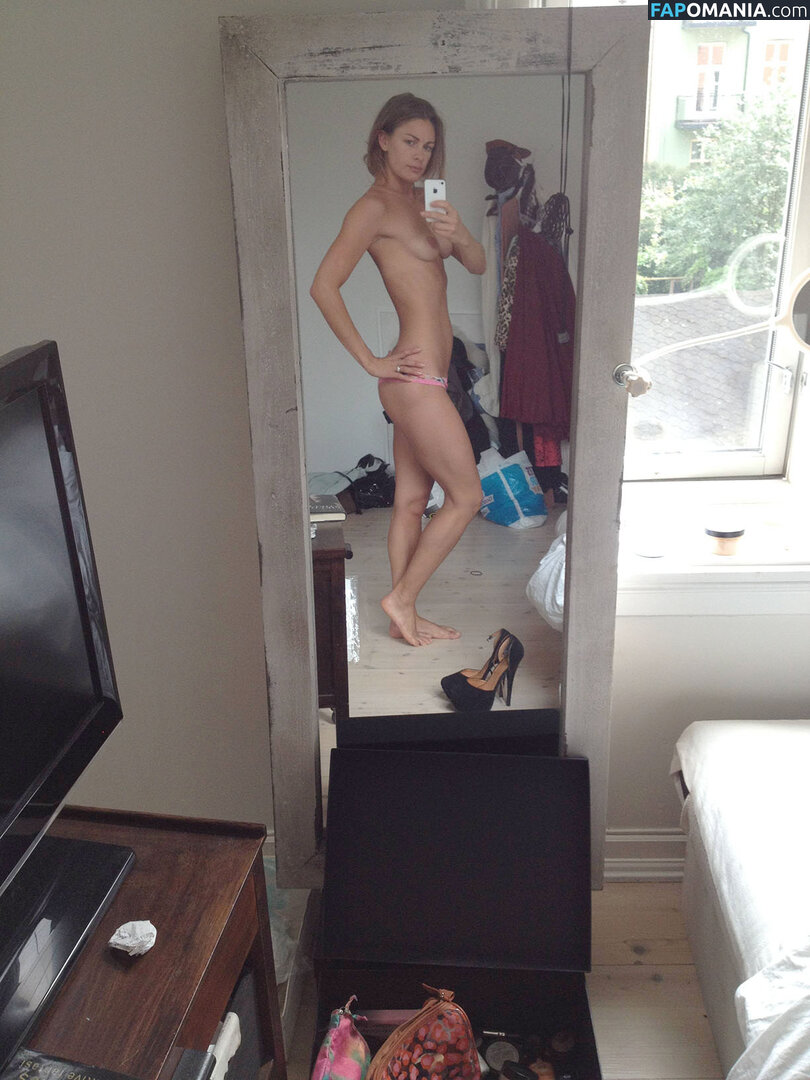 Jenny Skavlan Nud Fotografie scursă #2
