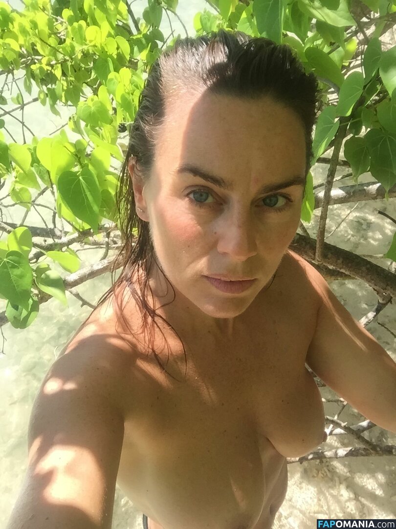Jill Halfpenny Nud Fotografie scursă #8