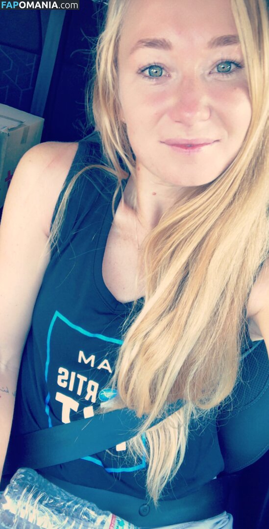 Julia Glushko Nud Fotografie scursă #20