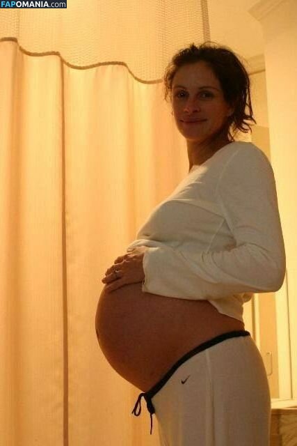 Julia Roberts Nud Fotografie scursă #3