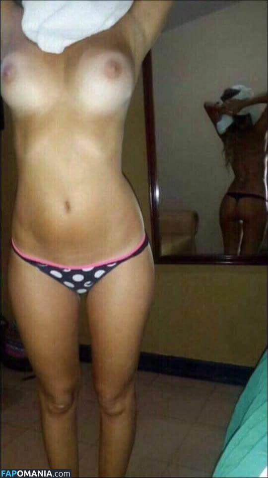 Karina Ramos Nud Fotografie scursă #2