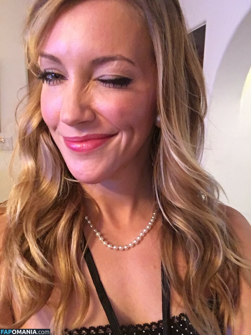 Katie Cassidy Nud Fotografie scursă #14