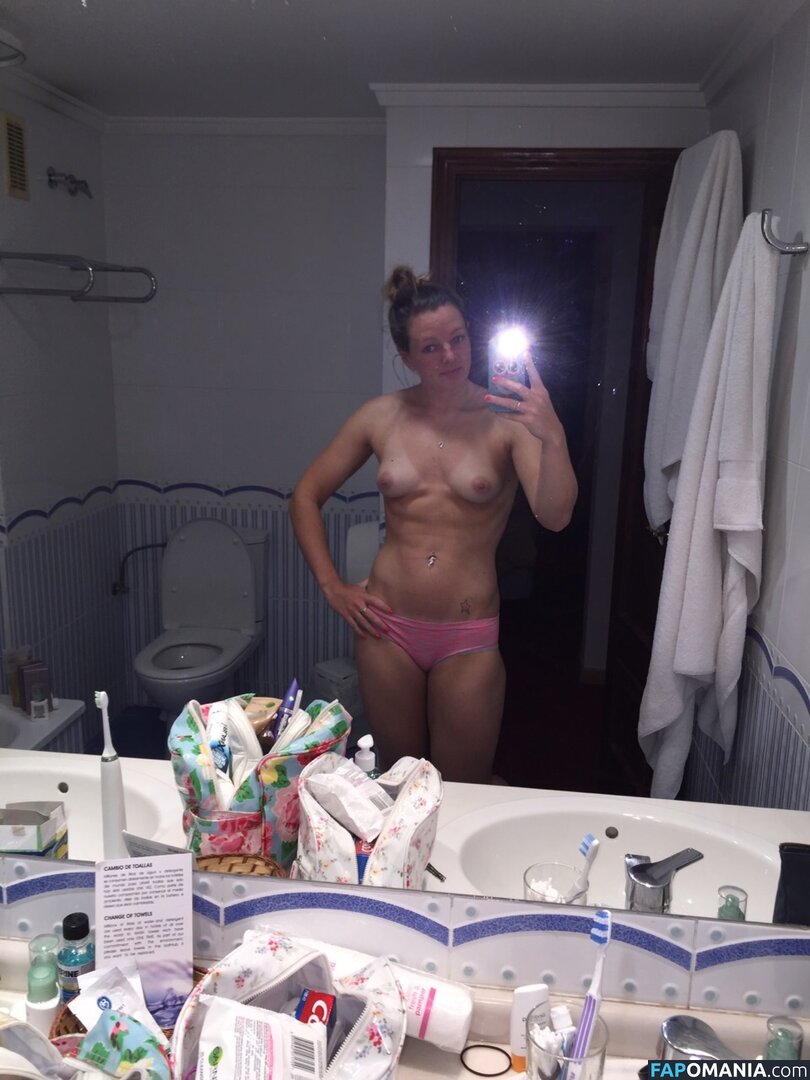 Katy Marchant Nud Fotografie scursă #14