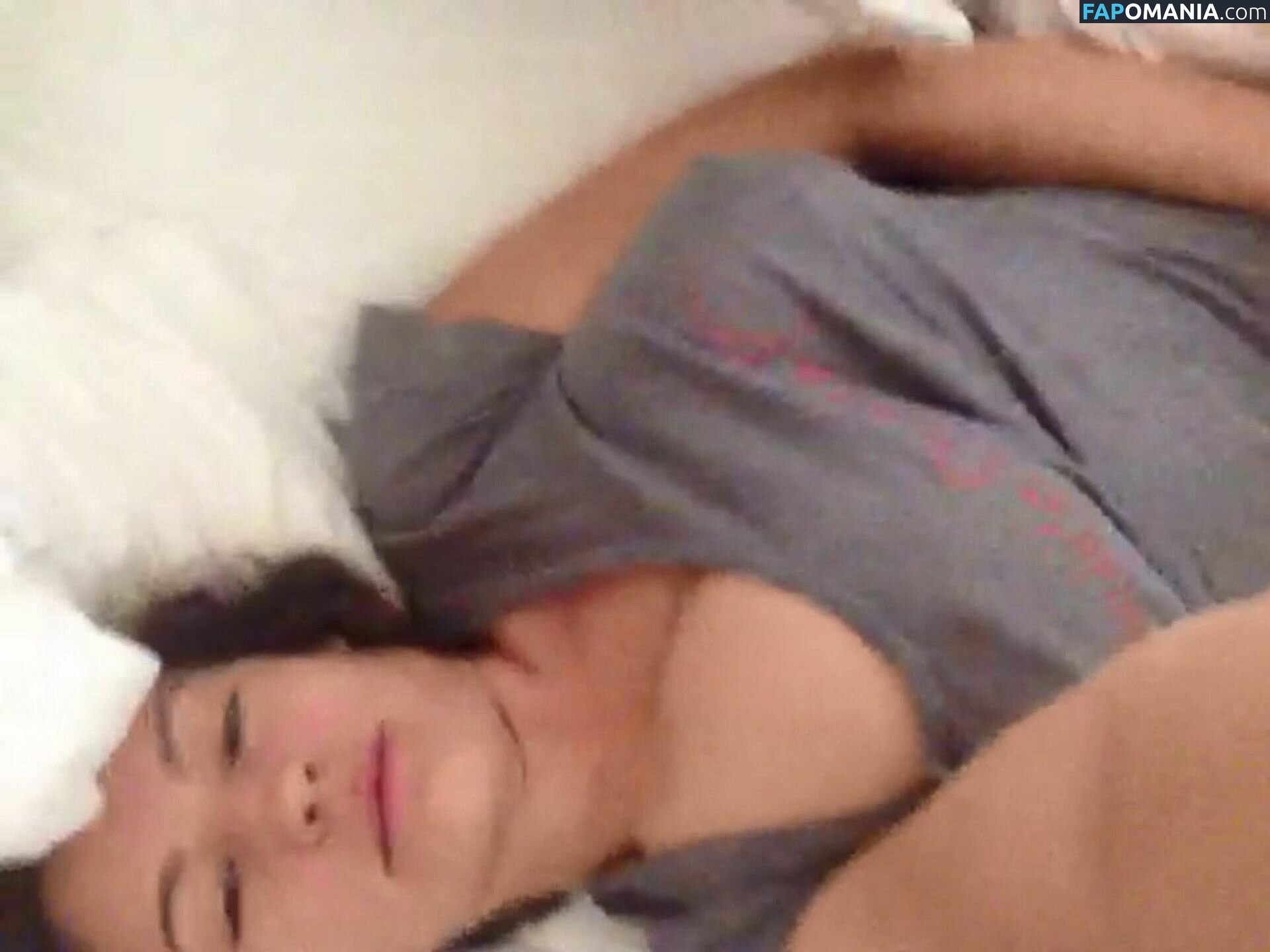 Kelly Brook Nud Fotografie scursă #47