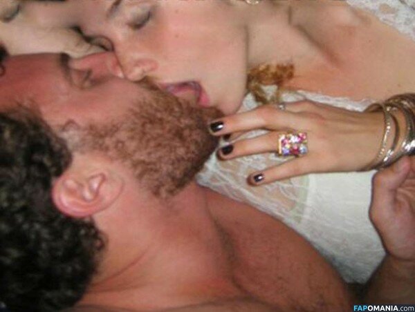 Kesha Nud Fotografie scursă #3