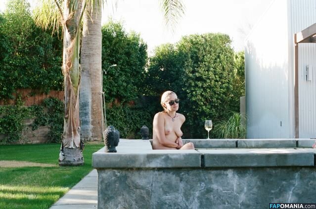 Kristanna Loken Nud Fotografie scursă #47