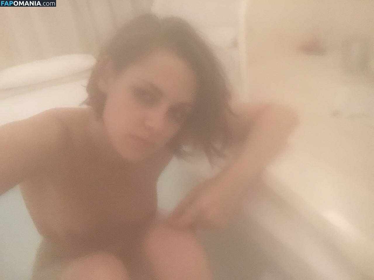 Kristen Stewart Nud Fotografie scursă #9