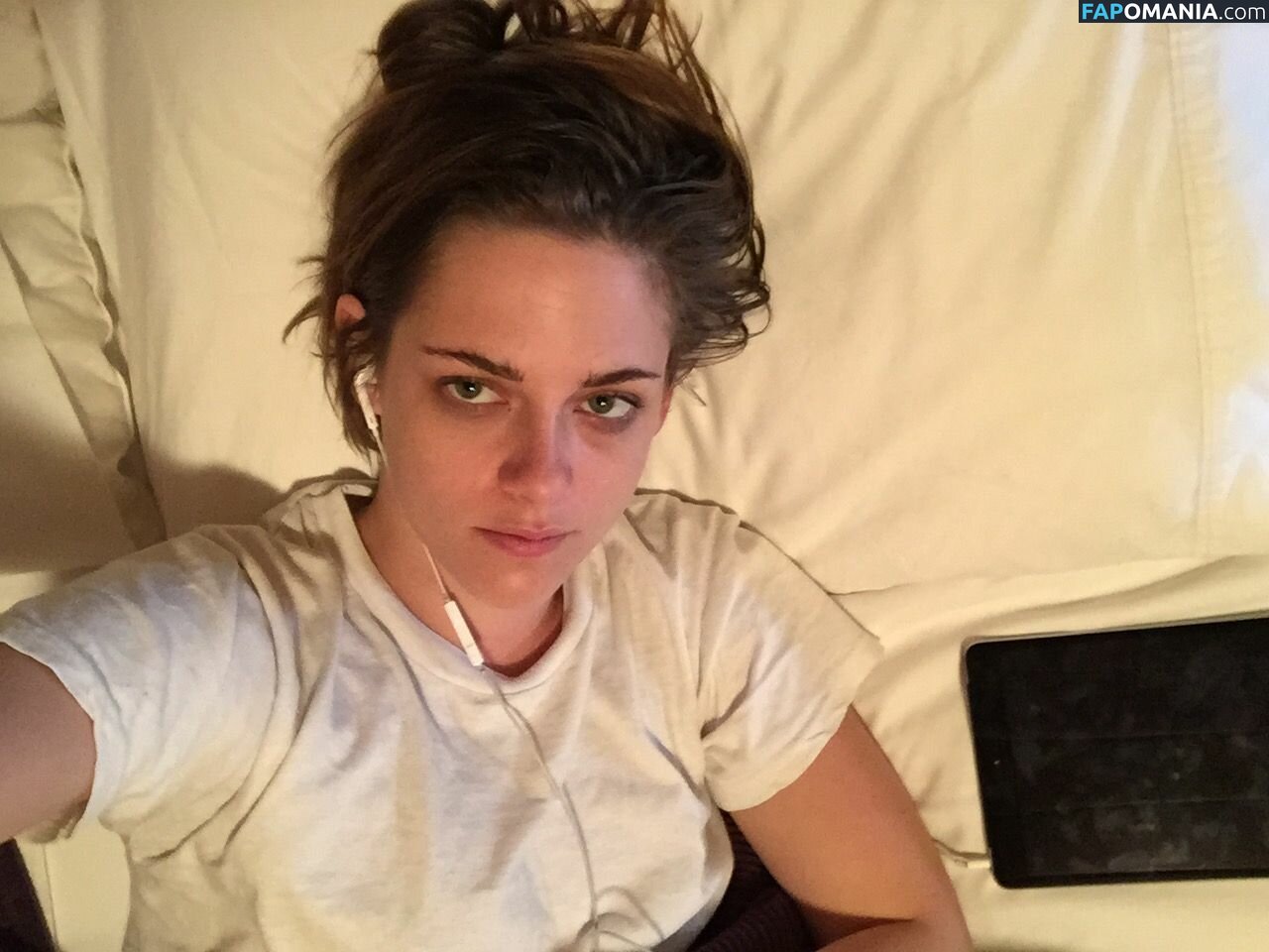 Kristen Stewart Nud Fotografie scursă #128