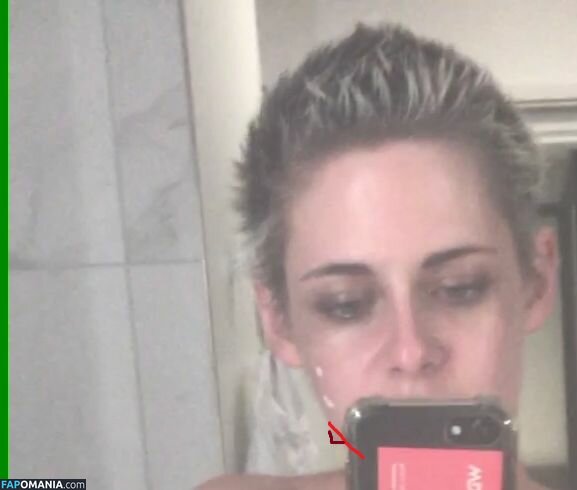 Kristen Stewart Nud Fotografie scursă #204