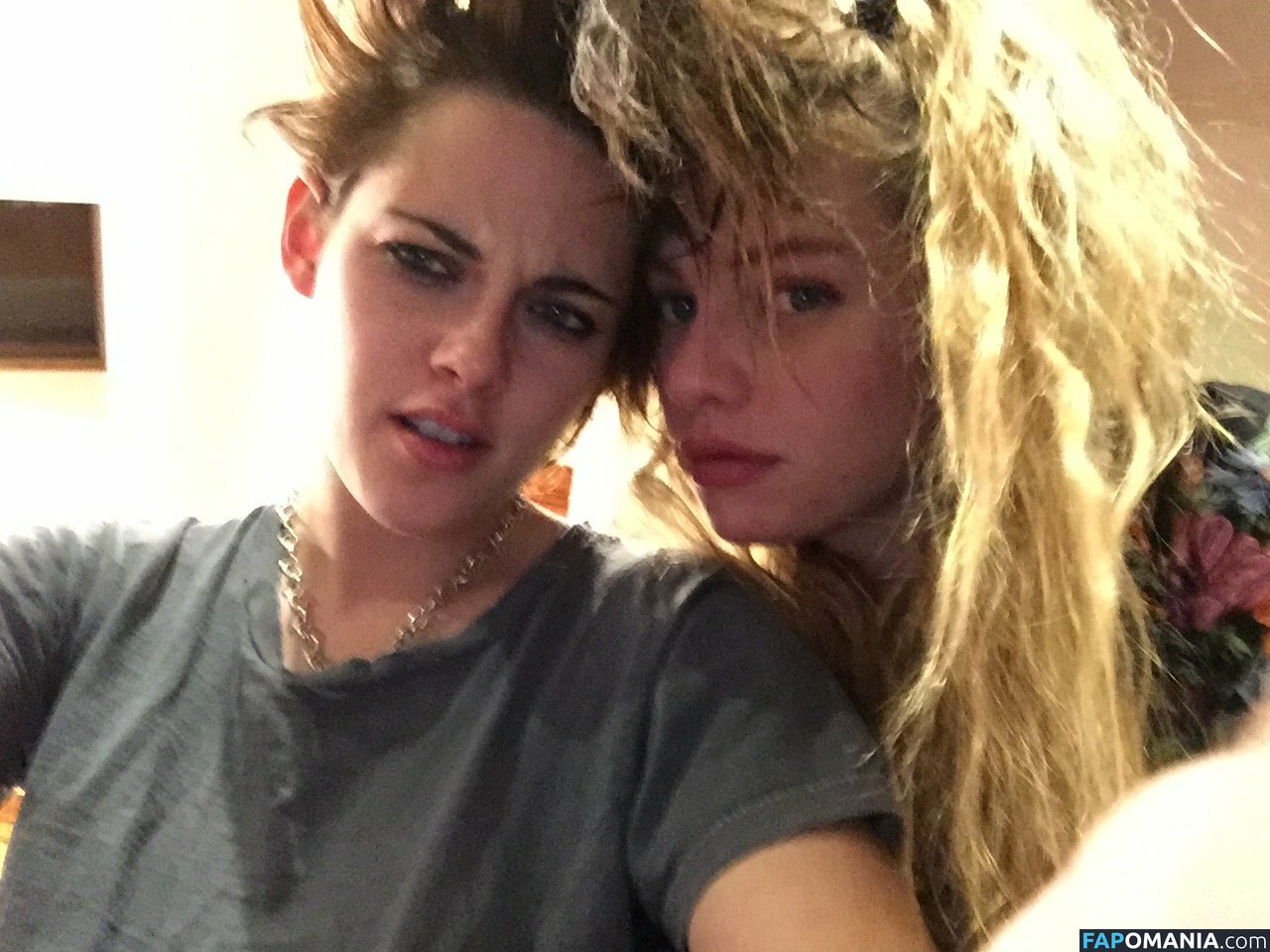 Kristen Stewart Nud Fotografie scursă #314