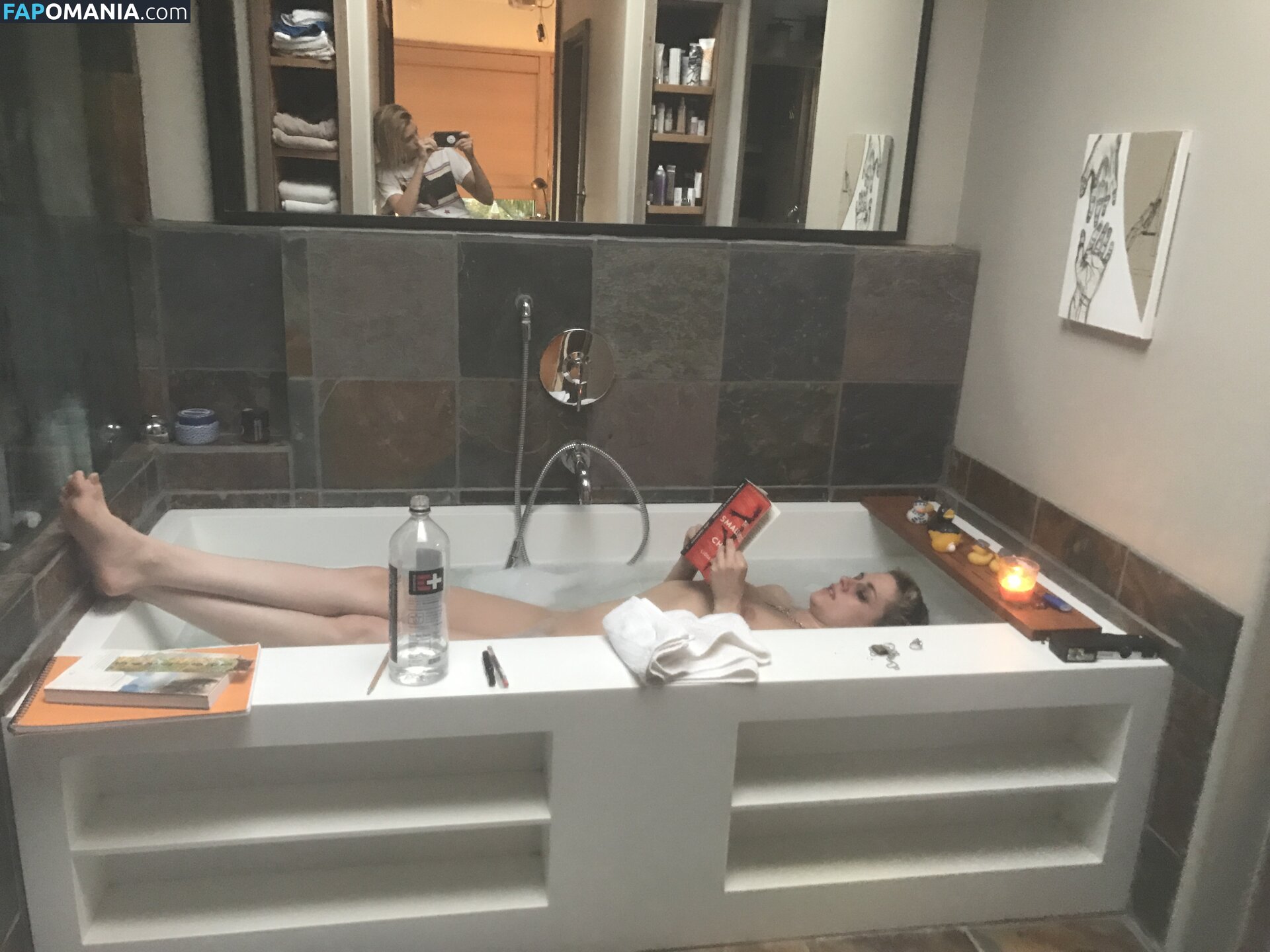 Kristen Stewart Nud Fotografie scursă #398