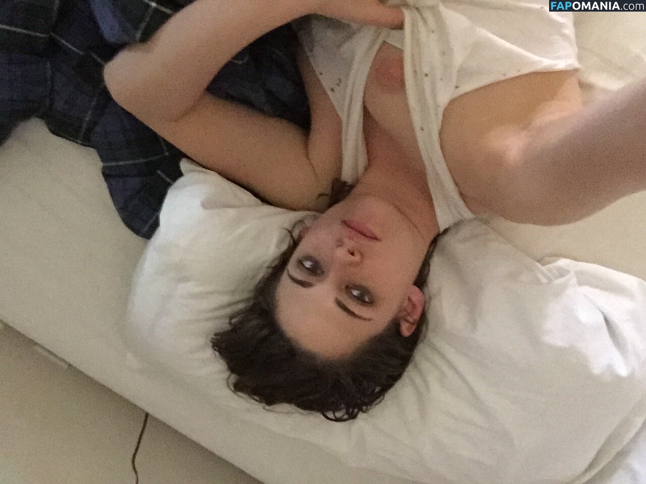 Kristen Stewart Nud Fotografie scursă #414