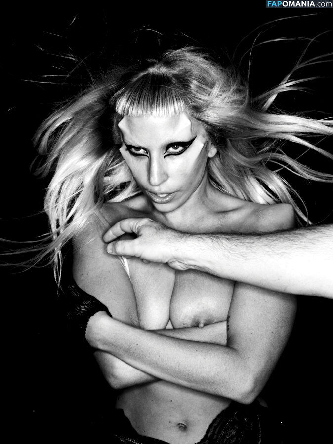 Lady Gaga Nud Fotografie scursă #513