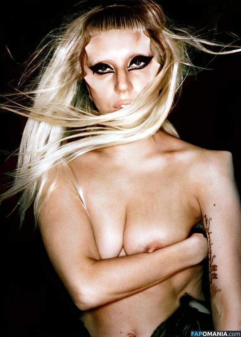 Lady Gaga Nud Fotografie scursă #569