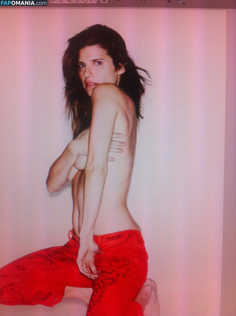 Lake Bell Nud Fotografie scursă #15