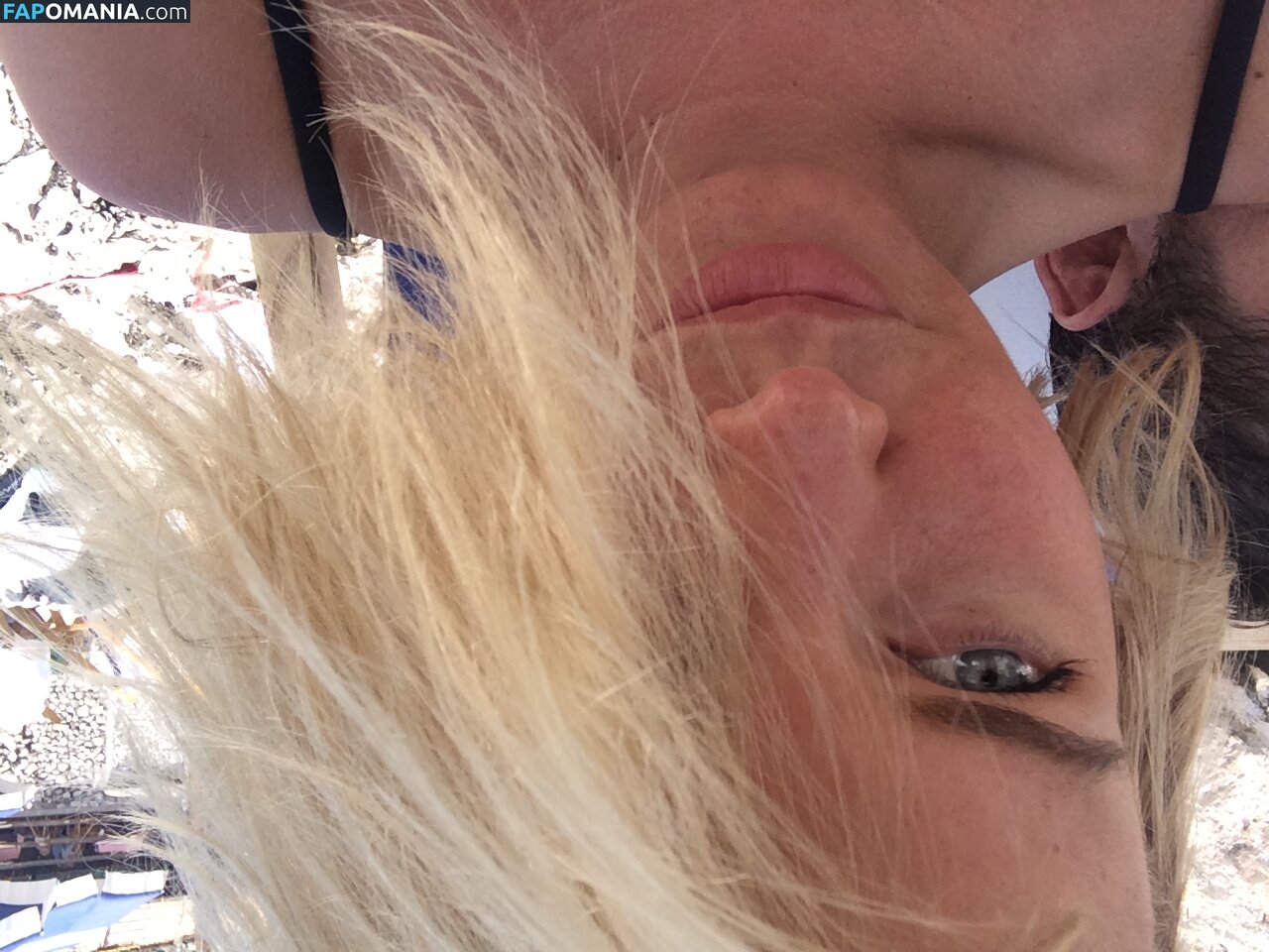 Lara Bingle Nud Fotografie scursă #85