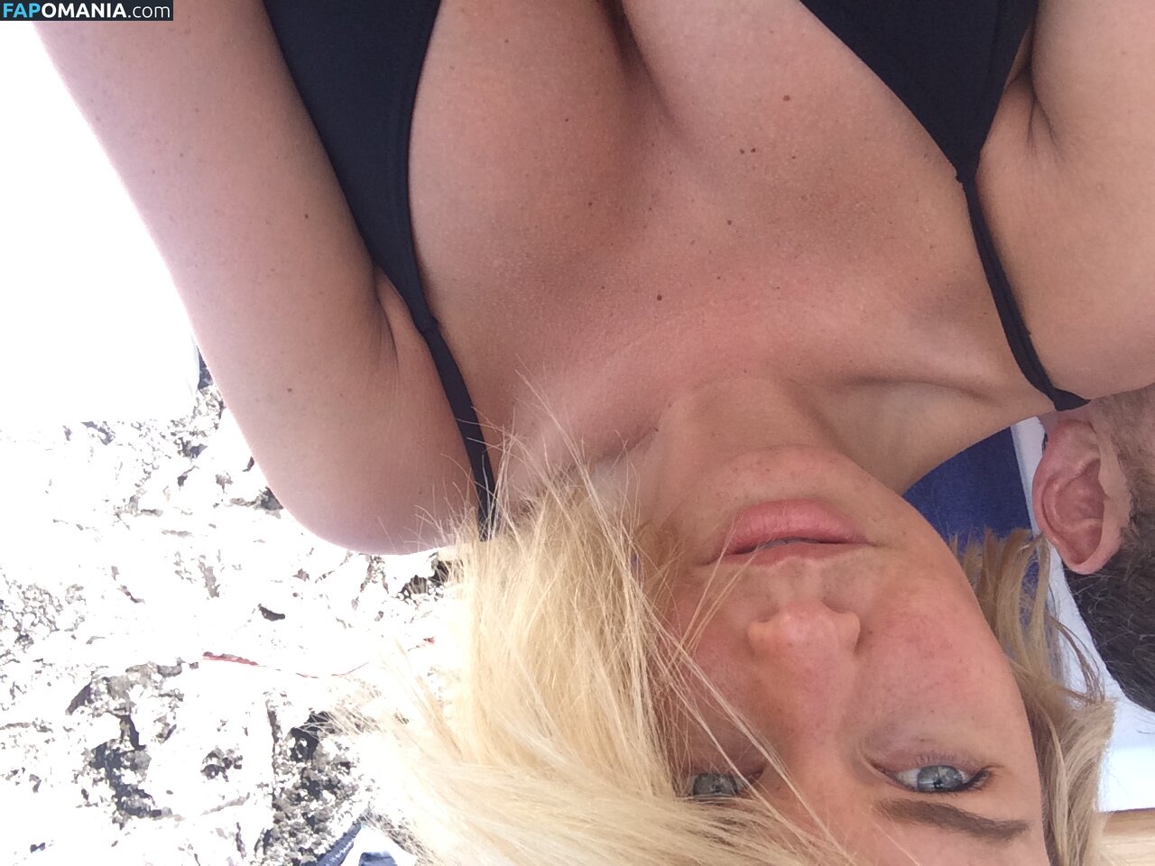 Lara Bingle Nud Fotografie scursă #124