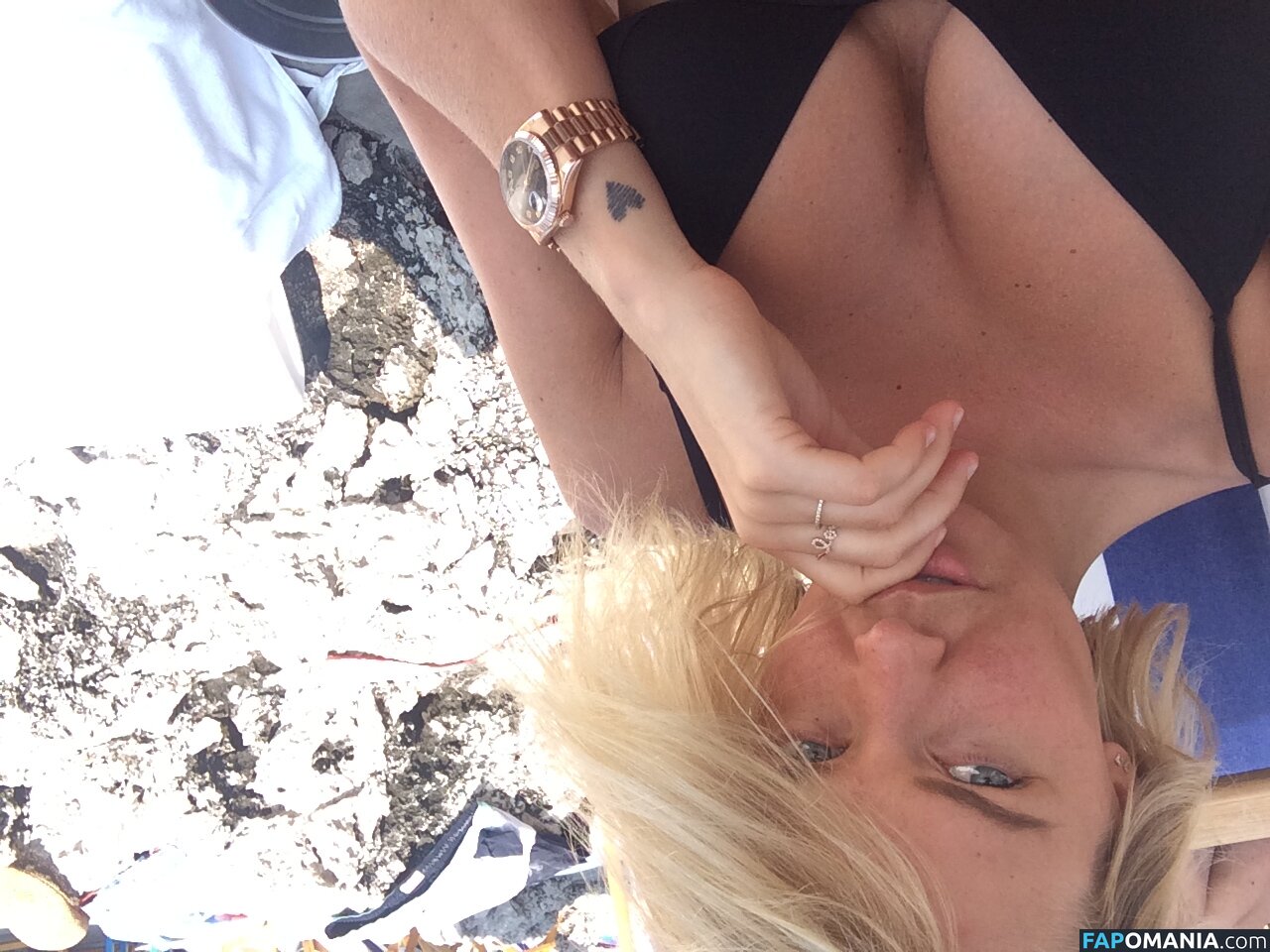 Lara Bingle Nud Fotografie scursă #125