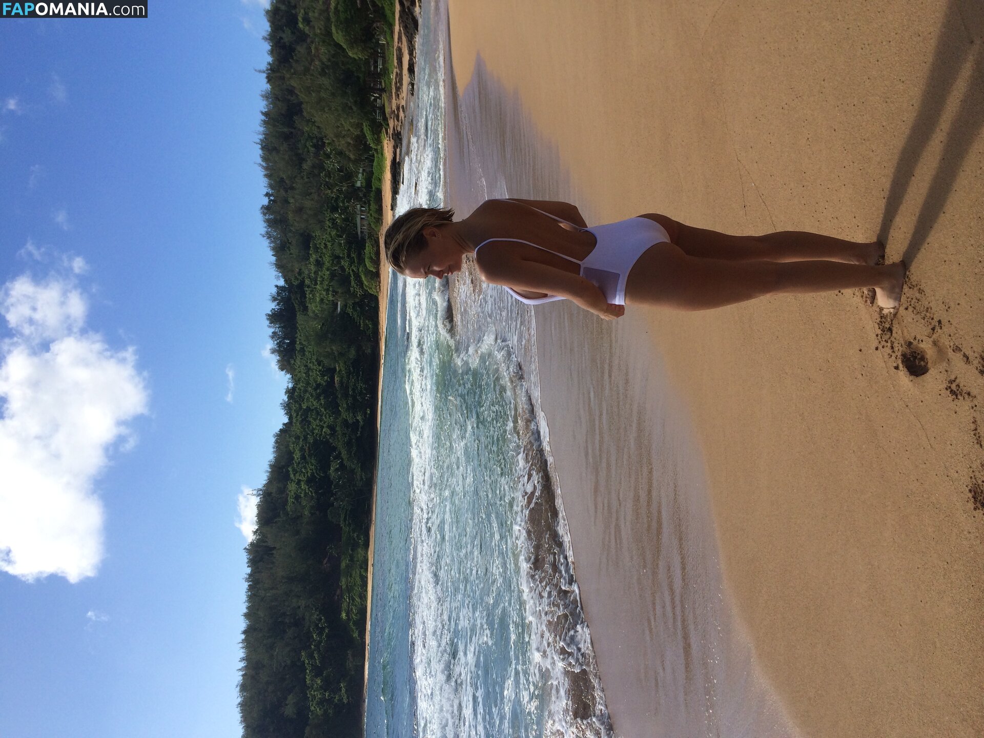 Lara Bingle Nud Fotografie scursă #270