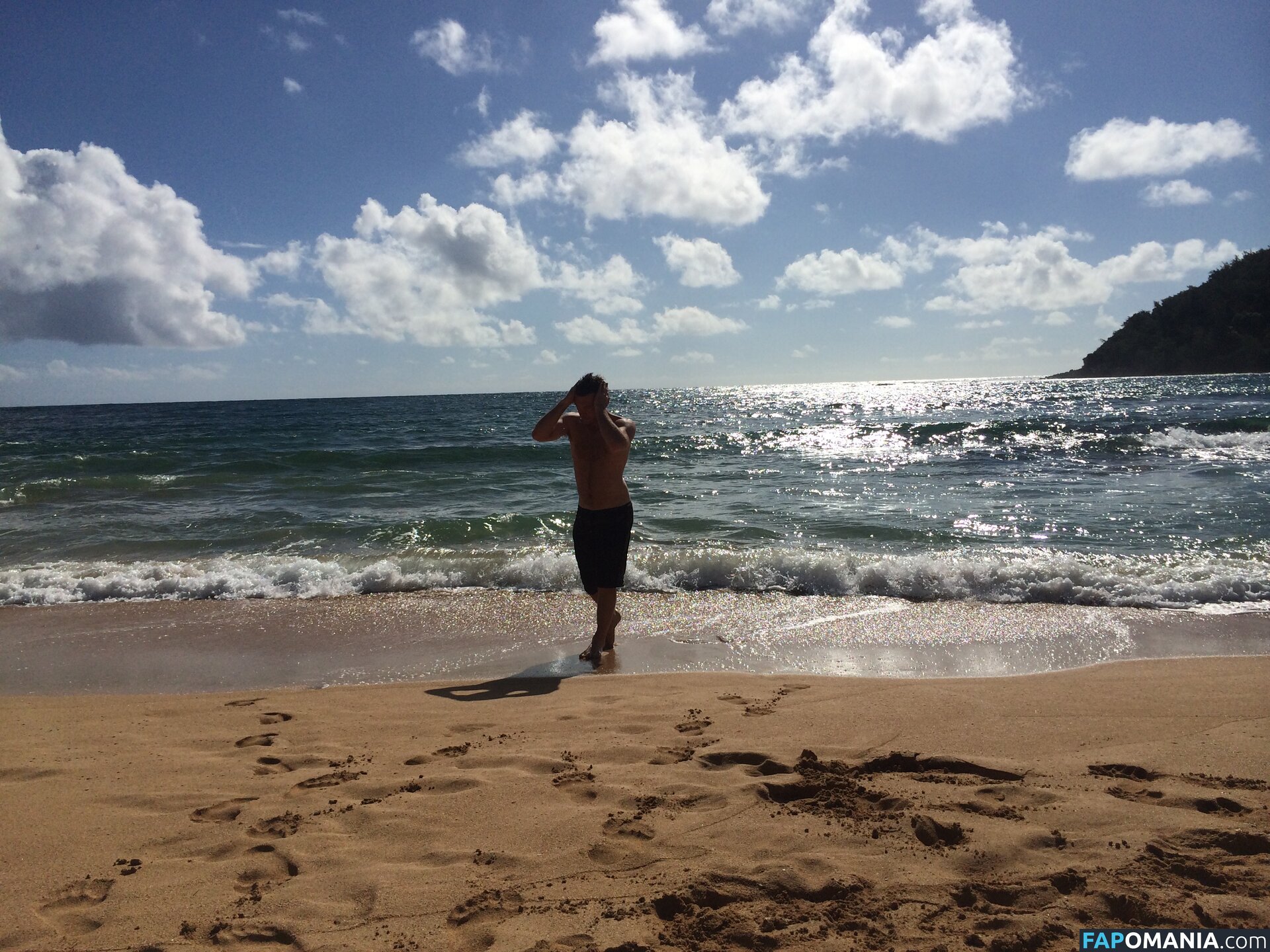 Lara Bingle Nud Fotografie scursă #310