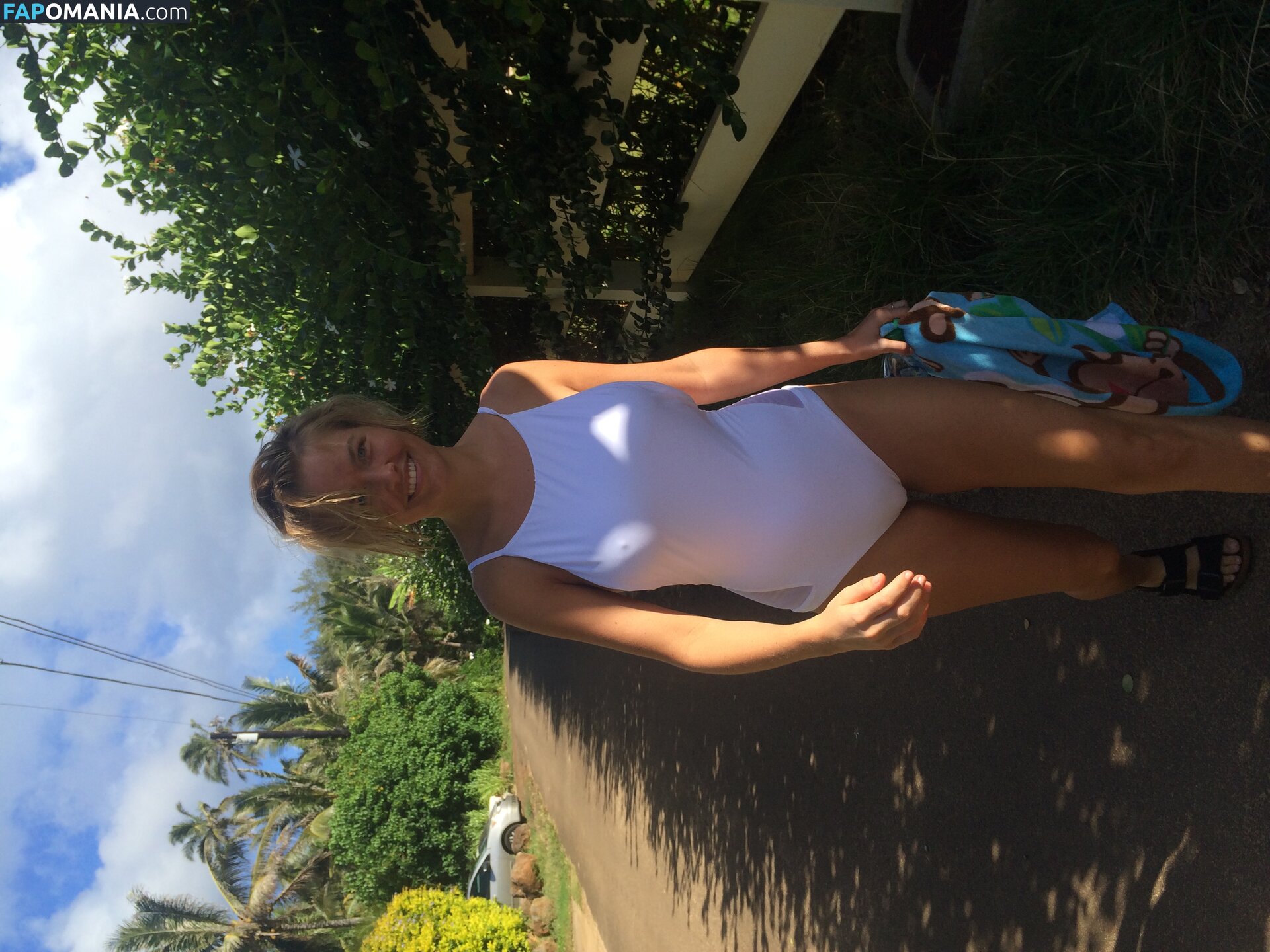 Lara Bingle Nud Fotografie scursă #388