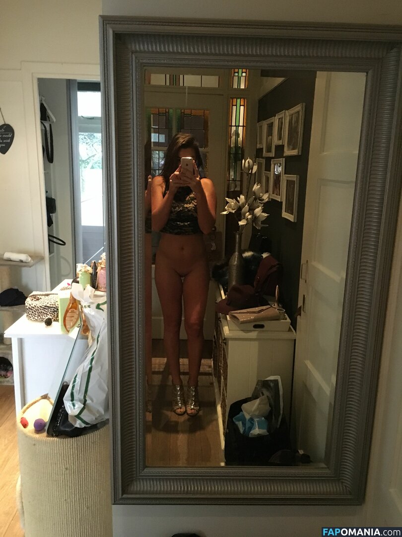 Laura Ponticorvo Nud Fotografie scursă #3