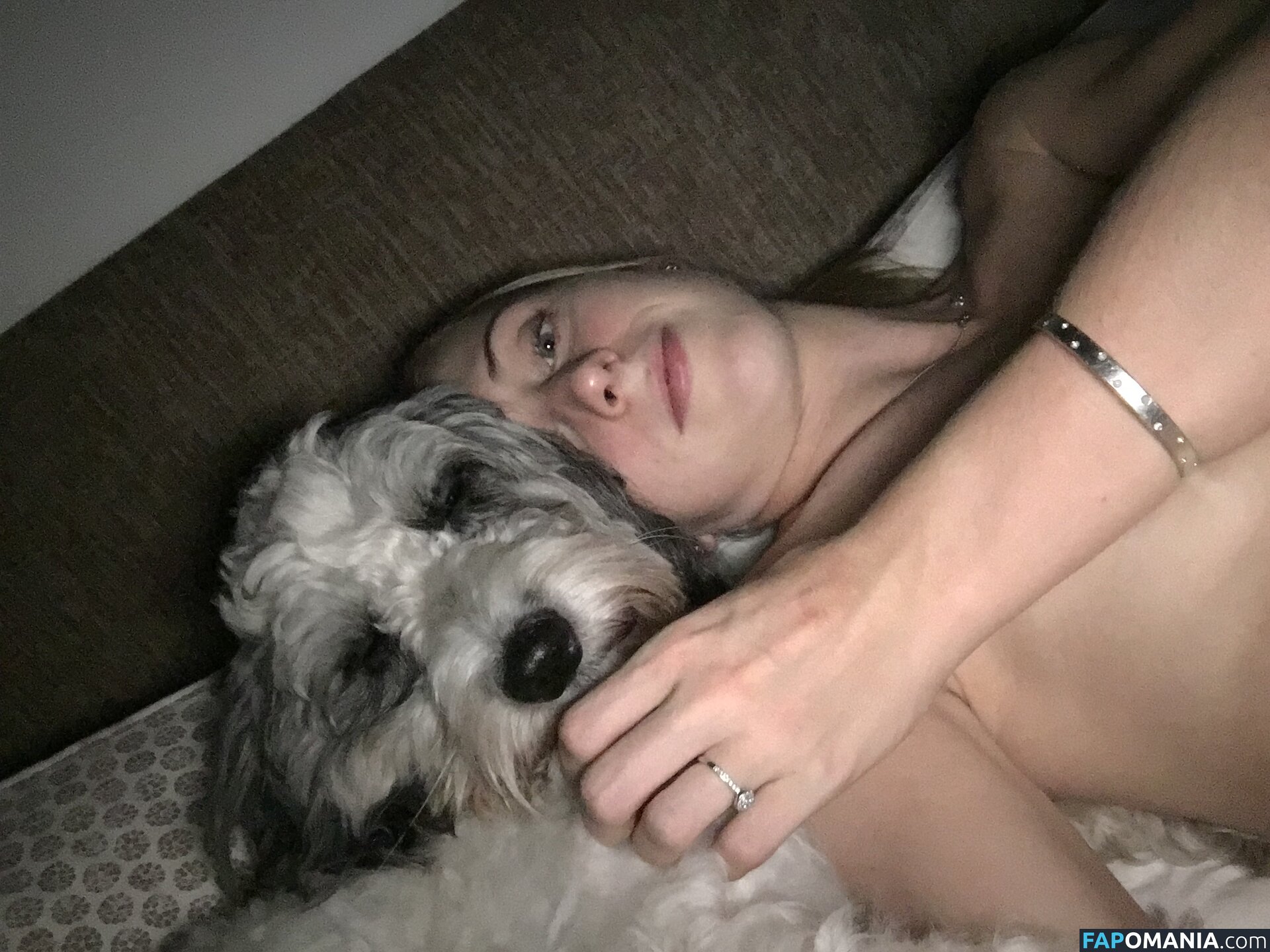 Laura Trott Nud Fotografie scursă #10