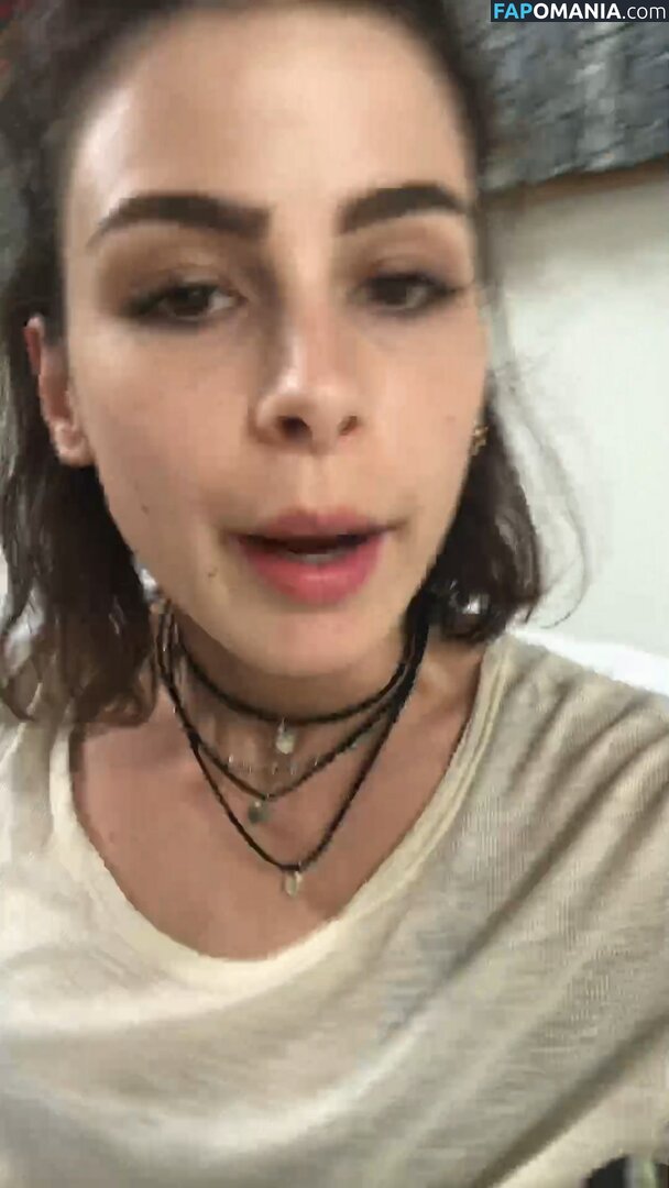 Lena Meyer Landrut Nud Fotografie scursă #16