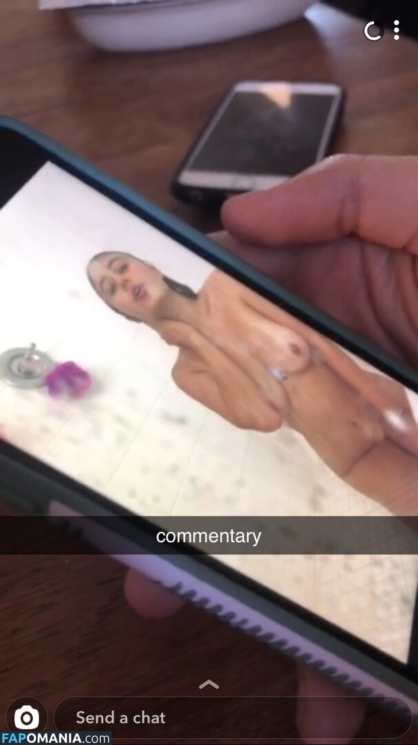 Lia Marie Johnson Nud Fotografie scursă #1