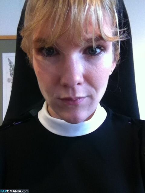 Lily Rabe Nud Fotografie scursă #9
