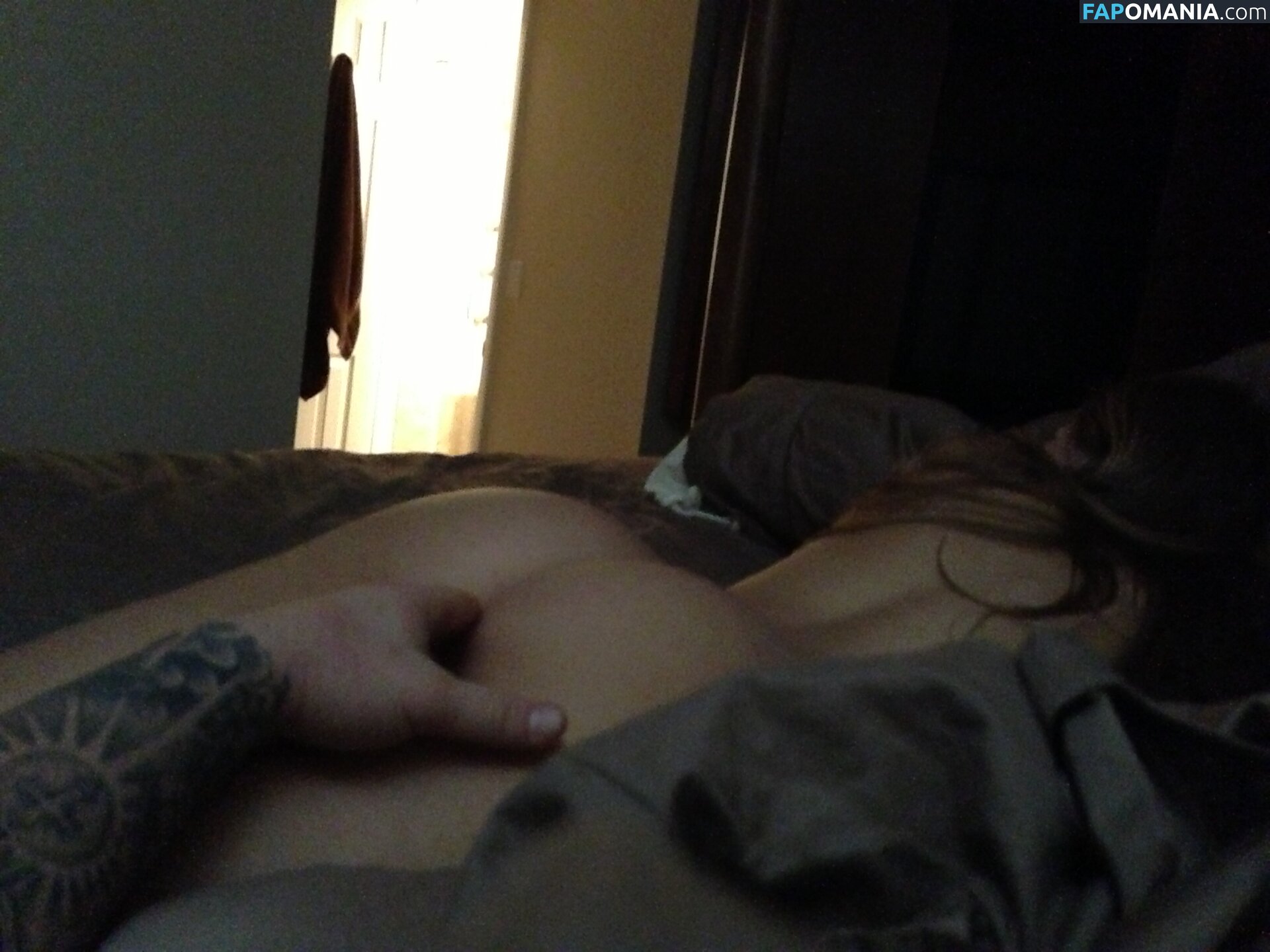 Lindsay Clubine Nud Fotografie scursă #6