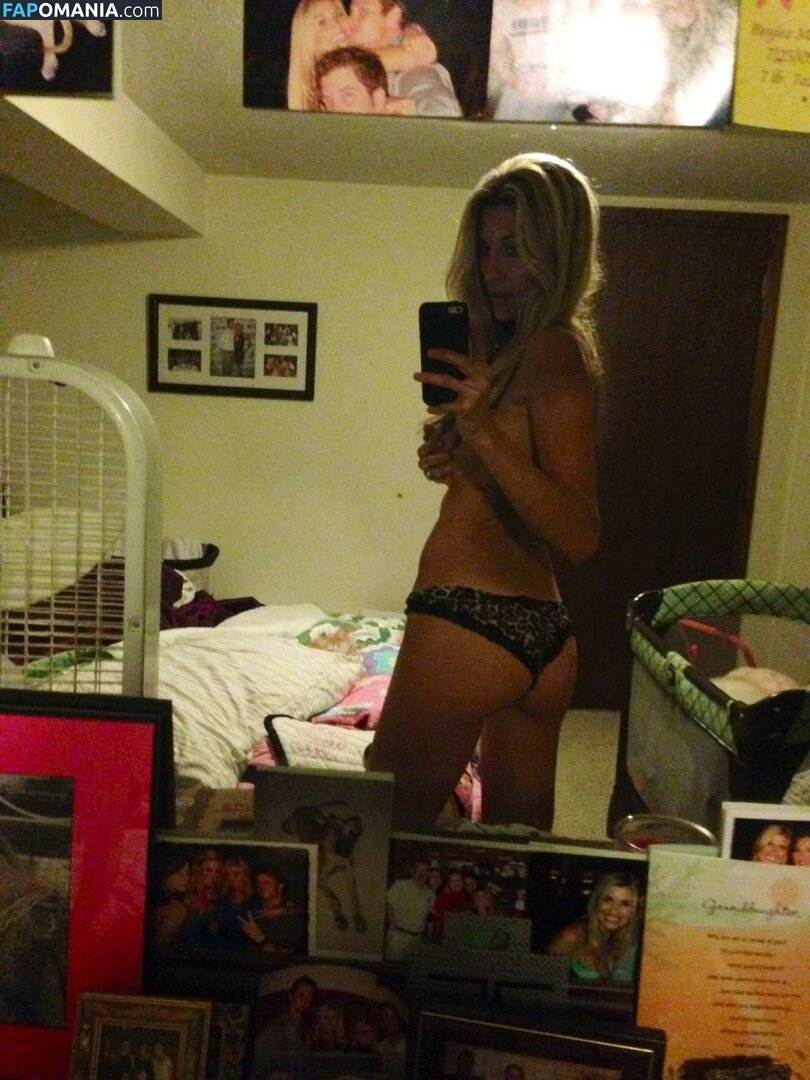 Lindsay Clubine Nud Fotografie scursă #10